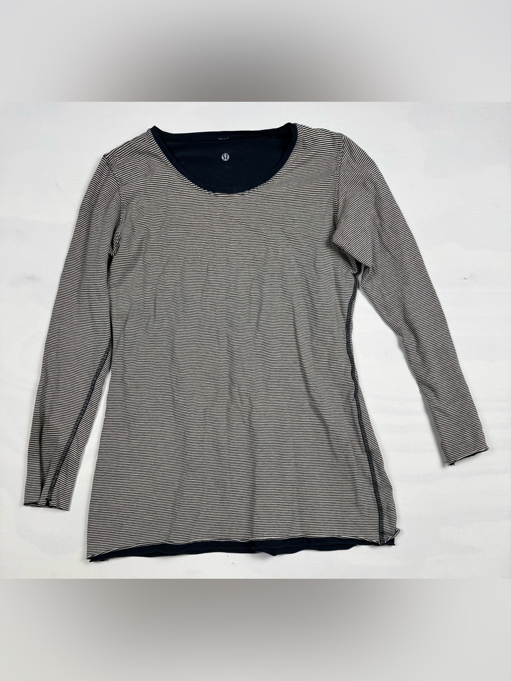 Lululemon Every Yogi Long Sleeve Reversible Black And Beige Stripe Women’s M